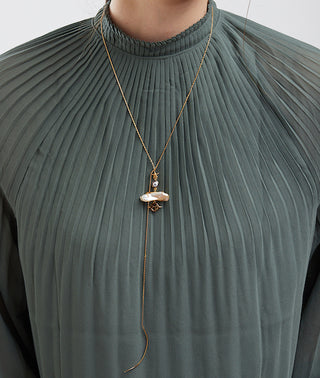 Outhouse-Pearls Des Celeste Threader Necklace-INDIASPOPUP.COM