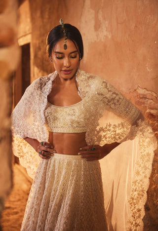 Ridhi Mehra-Mir Ivory Embroidered Lehenga Set-INDIASPOPUP.COM