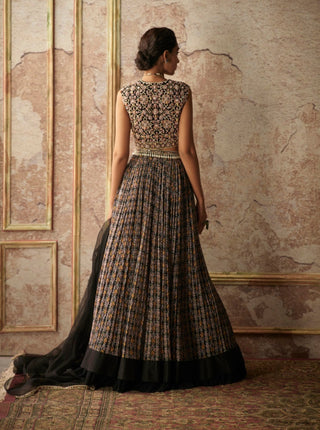 Ridhi Mehra-Black Lehenga Set With Dupatta-INDIASPOPUP.COM
