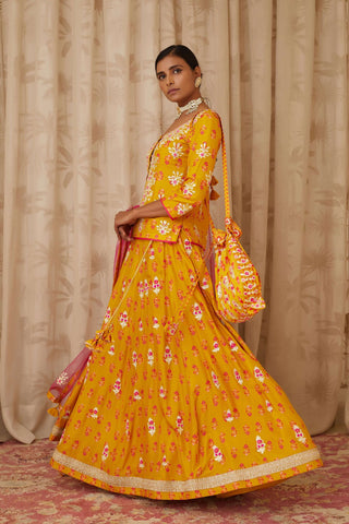 Shyam Narayan Prasad-Mustard Pink Embroidered Kurti Lehenga Set-INDIASPOPUP.COM
