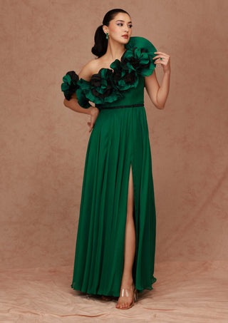 Shriya Som-Green Draped Flared Chiffon Gown-INDIASPOPUP.COM