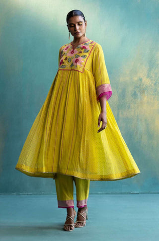 Shivani Bhargava-Yellow Chanderi  Kurta Set-INDIASPOPUP.COM