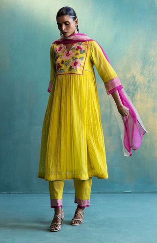 Shivani Bhargava-Yellow Chanderi  Kurta Set-INDIASPOPUP.COM