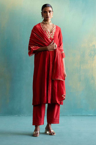 Shivani Bhargava-Red Chanderi Kurta Set-INDIASPOPUP.COM