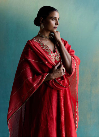 Shivani Bhargava-Red Chanderi Kurta Set-INDIASPOPUP.COM