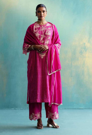 Shivani Bhargava-Pink Chanderi Kurta Set-INDIASPOPUP.COM