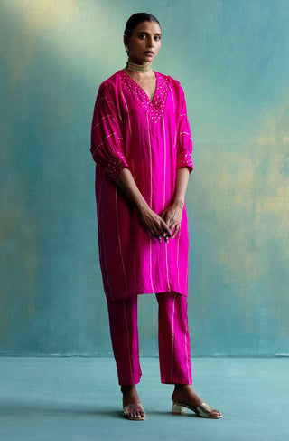 Shivani Bhargava-Pink Silk Tara Cape Set-INDIASPOPUP.COM