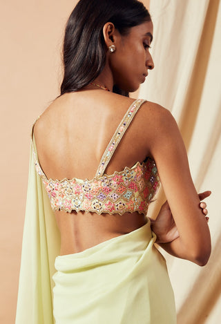 Tamanna Punjabi Kapoor-Green Ruffle Saree Set-INDIASPOPUP.COM