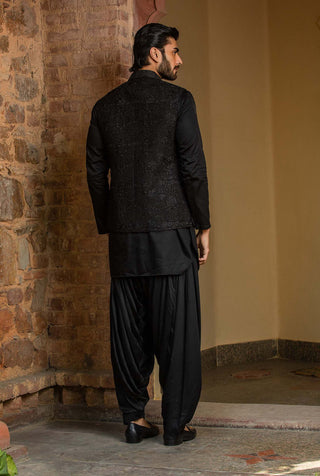Nitika Gujral Men-Black Nehru Jacket With Kurta And Pant-INDIASPOPUP.COM