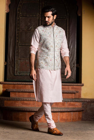 Nitika Gujral Men-Cream Embroidered Bundi Kurta Set-INDIASPOPUP.COM