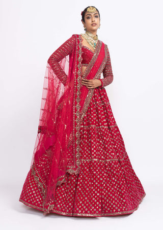 Vvani By Vani Vats-Red Floral Bridal Lehenga Set-INDIASPOPUP.COM