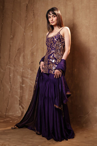 Manushi Chhillar in Punit Balana baingani chandi tilla gharara set, full-length front view