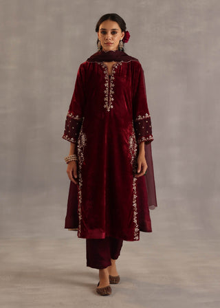 Megh garnet kurta set