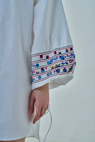 Elsa White Oversized Shirt by Saaksha & Kinni, available on Indiaspopup.com