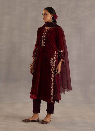 Megh garnet kurta set