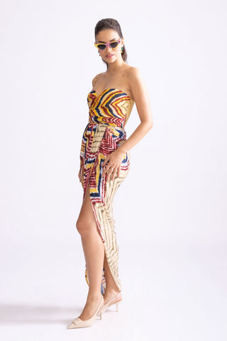 Aura Zigzag Printed Dress by Saaksha & Kinni, available on Indiaspopup.com