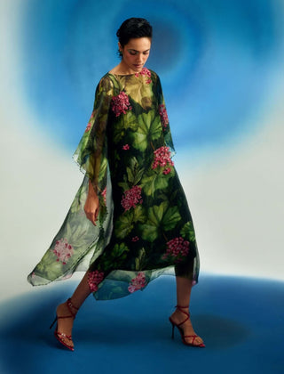 Geranium garden 3d floral kaftan with slip