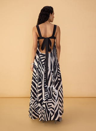 Vivi black and white dress