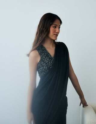 Lavanya Ahuja-Midnight Black Knot Drape Sari And Blouse-INDIASPOPUP.COM