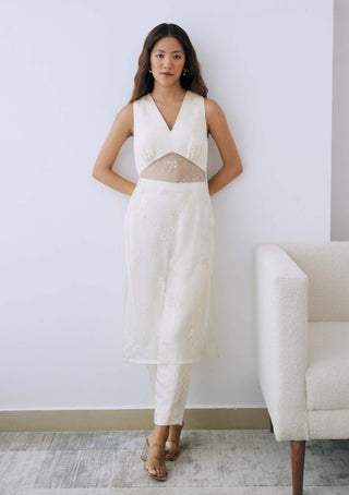 Lavanya Ahuja-Ivory Tunic And Trouser Set-INDIASPOPUP.COM