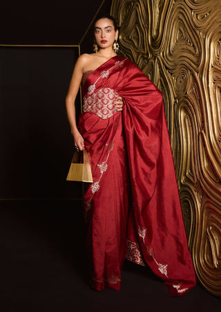 Ekaya Red Siren Sari available on indiaspopup