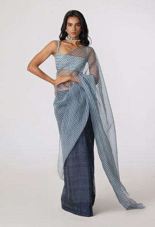 Joyce gray bustier with Agatha sari