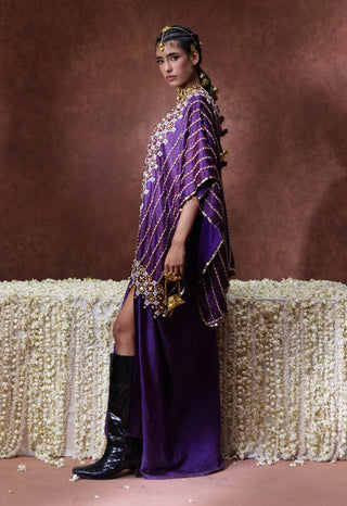 Nagma embroidered cape and draped set