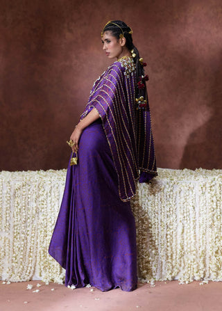 Nagma embroidered cape and draped set