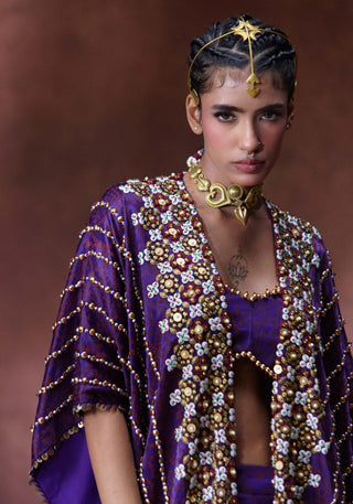 Nagma embroidered cape and draped set