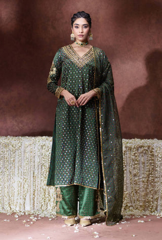 Reet embellished kurta set with dupatta