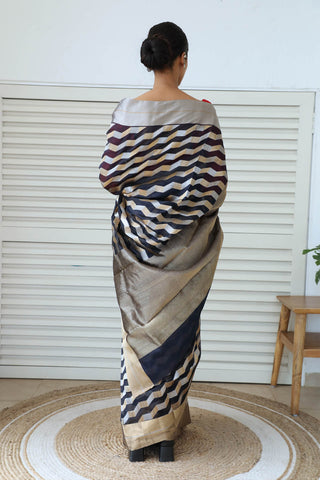 Dharki By Brijesh Gupta-Itta Black And Gold Chanderi Sari-INDIASPOPUP.COM