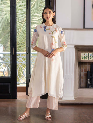 Pearl multihued applique tunic and pant