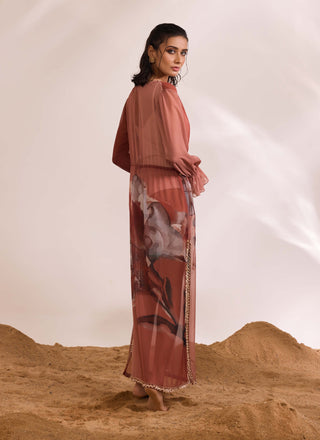 Aurelia Printed Kaftan And Slip by Divya Aggarwal available on Indiaspopup.com