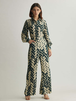 White and green chevron print shirt and pants