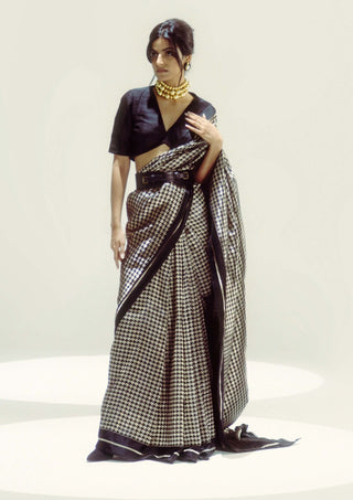 Black gold snitch sari with unstitched blouse piece