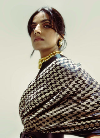 Black gold snitch sari with unstitched blouse piece