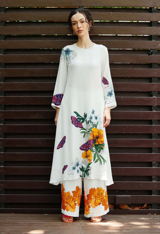 Rosette Printed Kurta And Pants by Nautanky, available on Indiaspopup.com