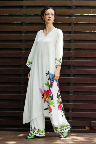 Grace White Kurta And Pants by Nautanky, available on Indiaspopup.com