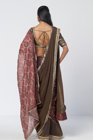 Goblet olive sari set