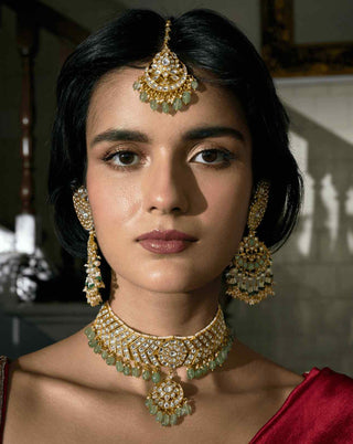 Neha green kundan choker