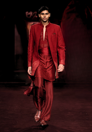 Rangrez scarlet.sherwani set