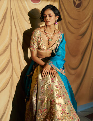 Lustrous green ismara lehenga set