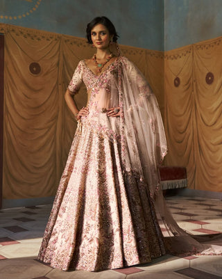 Eggshell hue éclaira bridal lehenga set