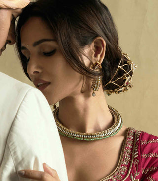 Tanvi gold plated kundan necklace and earrings