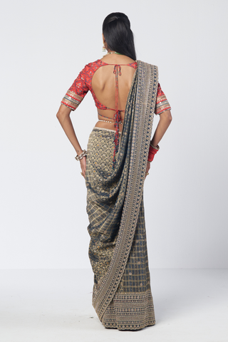 Ayesha red sari set