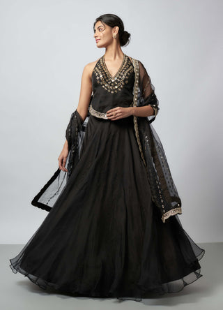 Aashreen black lehenga set