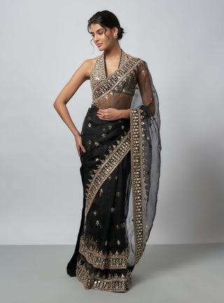 Abhinaya Black Sari And Blouse by Gopi Vaid available on Indiaspopup