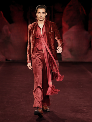Tejas scarlet jacket set