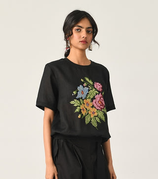 Ekstase black embroidered top