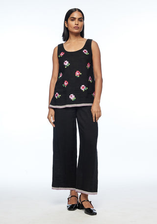 Bugensis black camisole and pants